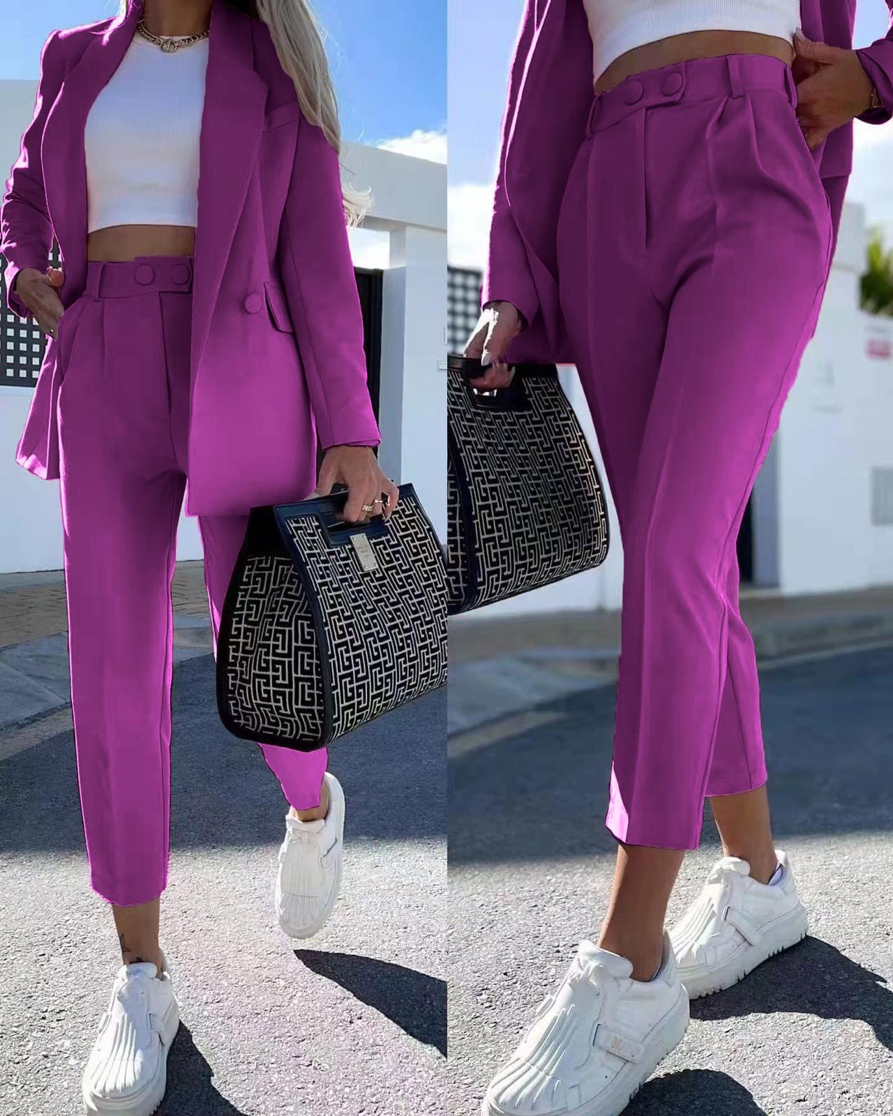 Tailleur Elegance Comfort – Stile raffinato e comodità per ogni occasione
