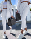 Tailleur Elegance Comfort – Stile raffinato e comodità per ogni occasione