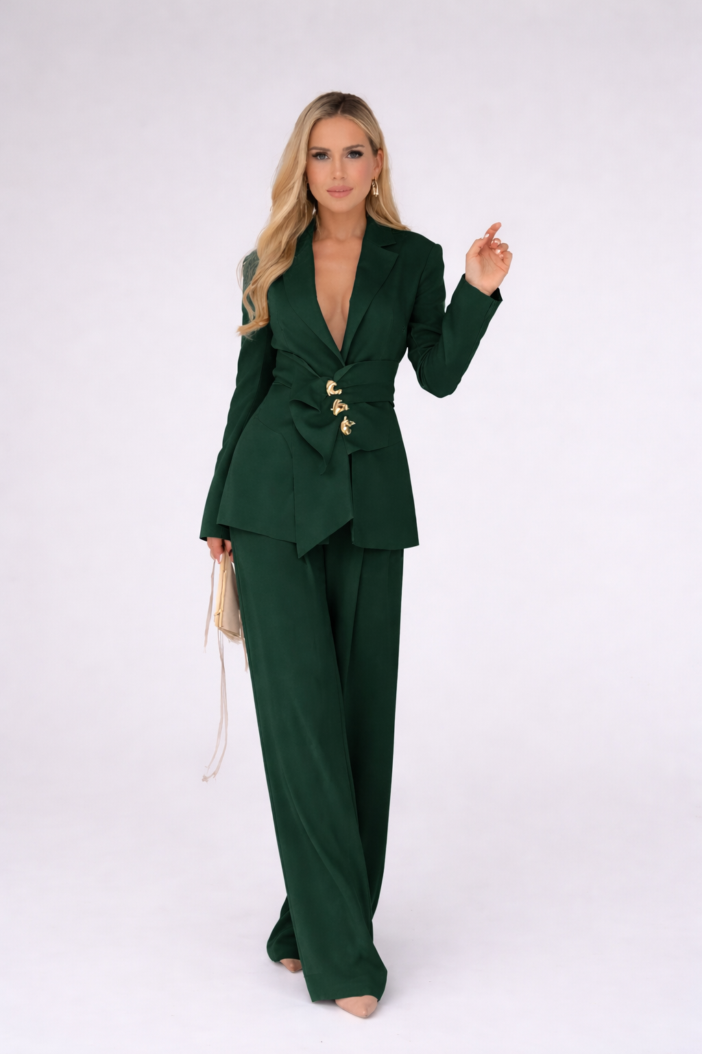 Meraviglioso tailleur gioiello disponibile tutte le taglie Made in Italy 🇮🇹 taglie dalla 36 alla 60