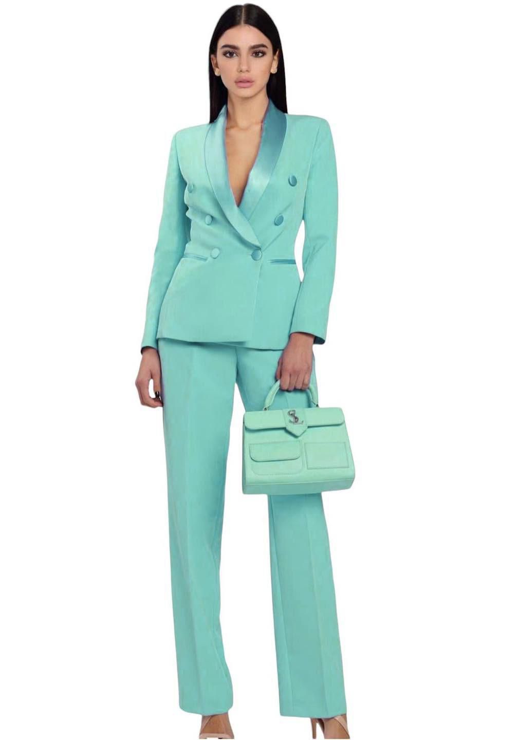 Tailleur flora modello zampa tutte le taglie disponibili made in Italy, adatto a tutte le occasioni.